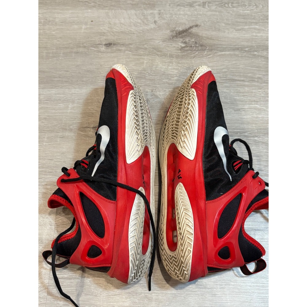 Nike Hyperrev‎ Basketball Shoes Performance Athletic Black Red Size 10 - Picture 6 of 9